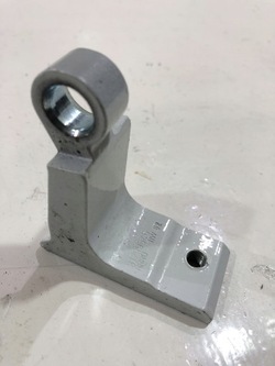 Петля двері праві зад volvo v60 2013r 31299545 фото №1