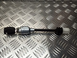 Вставка замка капота ключ ford c-max 1.6 tdci фото №1