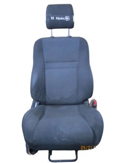 Сидіння правий перед toyota avensis фото №1