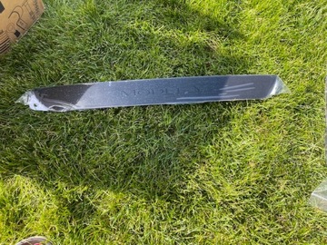 Tesla модель y планка порогова передня ліва оригінал фото №1