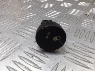 Кнопка блокировка дверь citroen c2 96405778xt фото №1