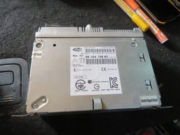 Радіо peugeot citroen 9810475880 фото №1