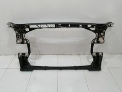 Pas переднє перед audi a4 b9 8w0 фото №1