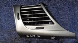 Решётка воздуховод lancia ypsilon 03-11r. левая боковая фото №1