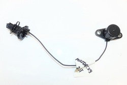 Lexus rx nx gs 200t 2.0 t 8ar датчик масла фото №1