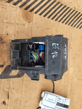 Nissan note e12 1.5 dci корпус запобіжників фото №1