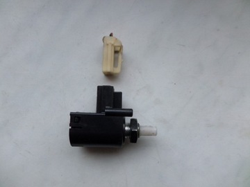 Датчик педаль зчеплення датчик toyota avensis t25 фото №1