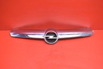 Решітка решітка радіатора хром 13223226 opel corsa d 5d 06-11 фото №1