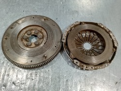 Зчеплення vw fox 03d141025b 03d105271 03d105333 1.2 6v фото №1