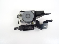 Nissan pulsar 1.2 dig-t насос abs тормозная 476603zf0b 2014- фото №1