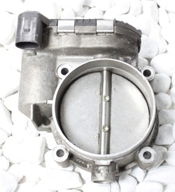 Audi rs6 c5 дроссельная заслонка 4,2 077133062c фото №1