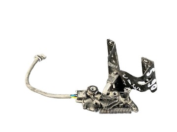 Volvo xc40 замок засув капота лівий 3224410 фото №1