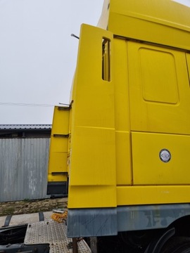 Спойлер спойлер обтекатель закабинная rh daf xf 105 фото №1
