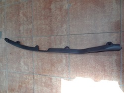 Mercedes glb планка прокладка дверь правые зад a2477300202 фото №1