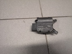 Моторчик нагревателя vw touareg 7l 0132801320 фото №1