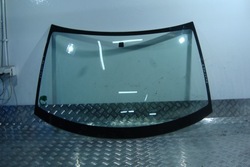 Стекло лобовое передняя 11r suzuki swift mk7 10-17 фото №1