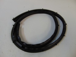 Vw polo v 3 дверь прокладка дверь правая 6r3837698b фото №1