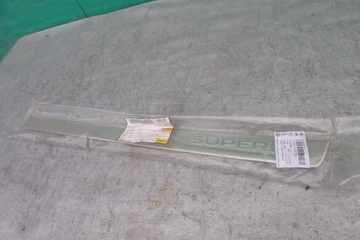 Skoda superb iii 3v накладка порога планка ліва фото №1