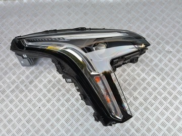 Cadillac xt4 2019-2023 фара лампа перед права повний led usa фото №1