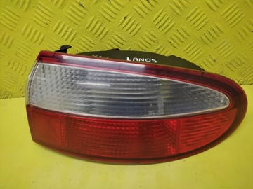 Daewoo lanos лампа правые зад фото №1
