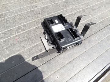 Ford transit courier iii mk3 2024 модуль блок управления r2x6-18d493-bc оригинал фото №1