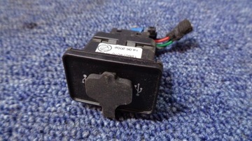 Гніздо вхід usb 156074010 alfa romeo 159 фото №1