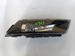 Skoda superb 3v0 галоген правий 3v0941700 фото №1