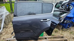 Kia sportage iv 16r комплектні двері лівий зад фото №1