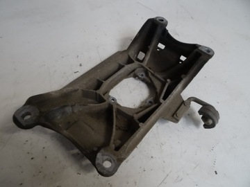 Лапи коробки 8k0399263ba audi q5 8r фото №1