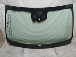 Скло передня mercedes c w206 2020- камера датчик odbarwienie оригінал фото №1