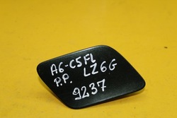 Заглушка склоомивача бампера праві перед a6 c5 fl 4b0955276d фото №1