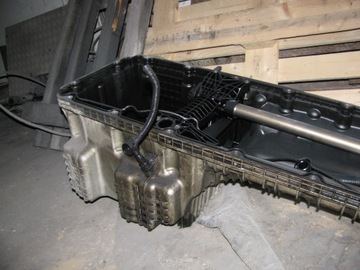 Mercedes actros mp4 e6 піддон масляна. фото №1