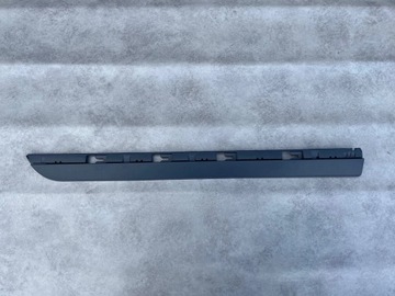 Планка дверь зад правая vw passat b8 фото №1