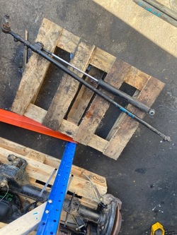 Стержень переднее амортизатор range rover ii p38 94-02r. фото №1