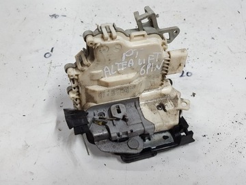 Seat altea рестайлинг 09-14r замок дверь правый зад 6 pin фото №1