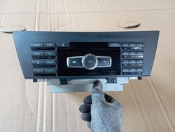 Mercedes w204 радио радиопроигрыватель a2049009410 фото №1