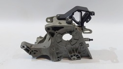 Лапи двигуна opel insignia a 2.0tdci a20cdti фото №1