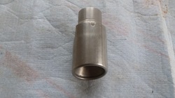 Audi a8 s8 наконечник вихлоп ліва 4e0253684p фото №1