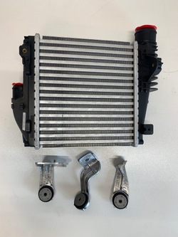 Citroen c4 picasso ii інтеркулер новий з кріпленнями комплектний фото №1