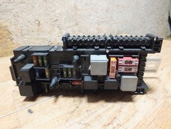 Mb w246 b клас 1.5 cdi коробка запобіжників фото №1