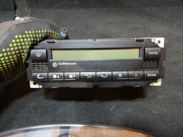 Vw passat b5 панель кондиціонера 3b1907044a фото №1