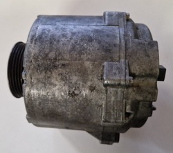 Генератор audi s4 b6 b7 4.2 bbk 079903021e фото №1