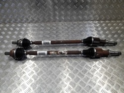 Smart forfour ii w453 brabus полуось правая org.bdb. фото №1