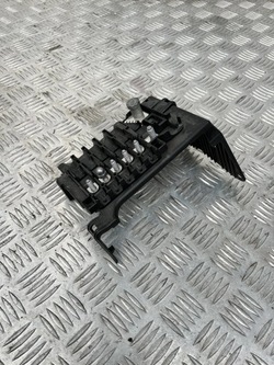 Клемма предохранитель акумулятора vw id.3 id3 1ea937548a фото №1