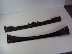 Панель під лобовим склом renault megane iv хетчбек фото №1