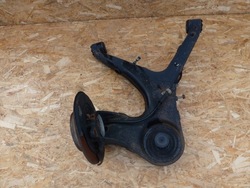 Важіль лівий зад mercedes vito viano 649 bez іржа фото №1