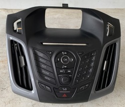 # панель радио focus mk3 c-max mk2 am5t-18k811-bd фото №1