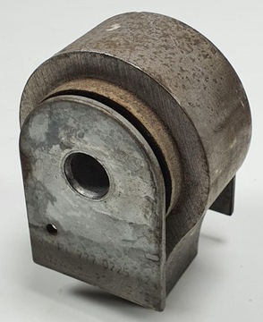 Лапи подушка диференціал зад mercedes w212 a2043500215 фото №1