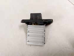 Kia sorento 2 ii рестайлинг резистор резистор вентилятор фото №1