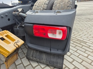 Крило колісна арка підкрилок бризковик кріплення лампа правий daf xf 106 cf євро 6 фото №1